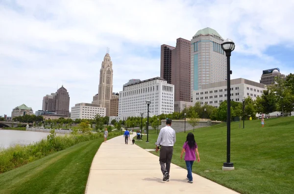 Scioto Mile, en el centro de Columbus, OH — Foto de Stock