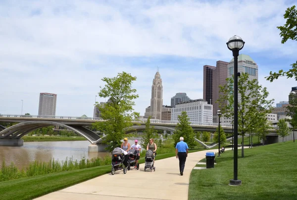 Scioto Mile, en el centro de Columbus, OH —  Fotos de Stock