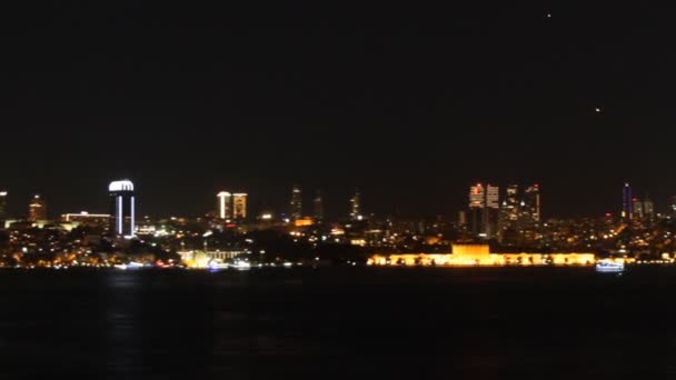 Θέα της Κωνσταντινούπολης τη νύχτα — Αρχείο Βίντεο