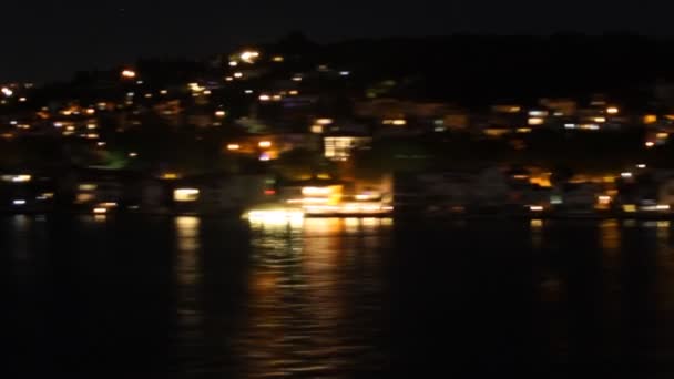 Kullar i Istanbul på natten — Stockvideo