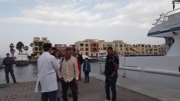 Aqaba Jordan March 2020 코로나 바이러스에 이집트에서 도착하는 여객선 승객의 — 비디오