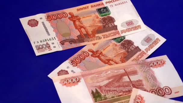 Dinero rublo fuego facturas Rusia — Vídeos de Stock