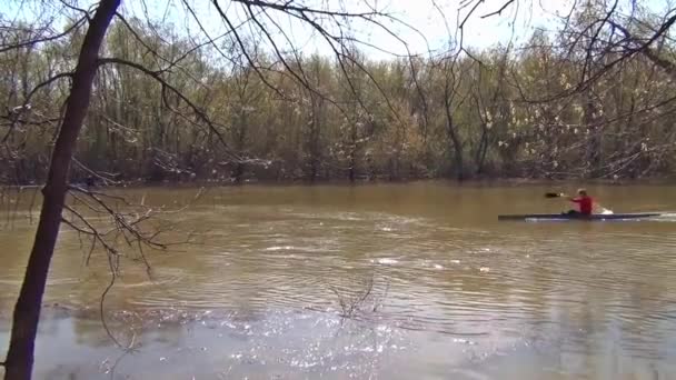 source rivière bajlarka bateau nature 