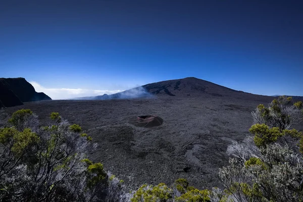 Volcano piton de la fournaise — Stock Photo, Image