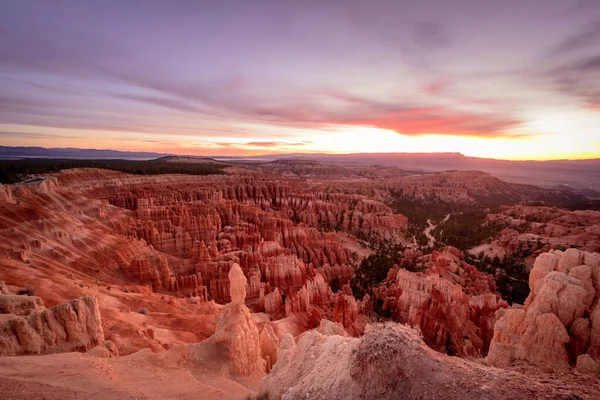 Nascer Sol Sobre Anfiteatro Bryce Canyon — Fotografia de Stock