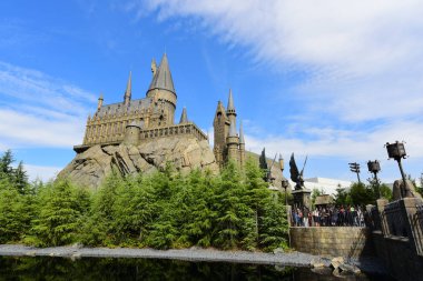 Osaka, Japonya - 13 Ekim 2016: Wiza Hogwarts kalede
