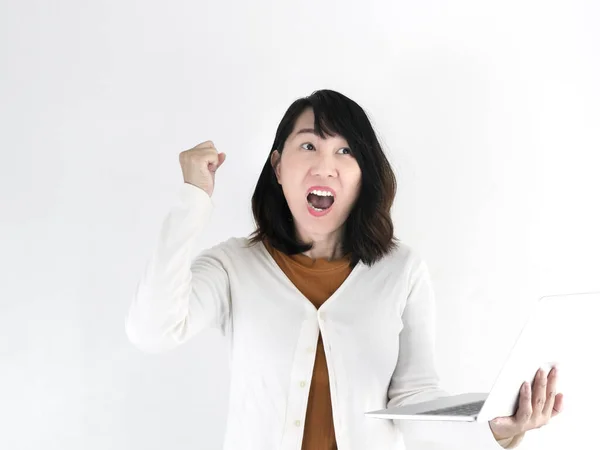 Happy Asian Woman Using Laptop Wall Raising Her Fist Lifestyle — Stock Photo, Image