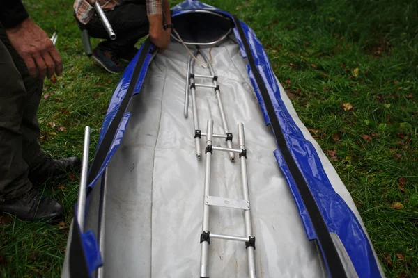 Proceso Montaje Reparación Kayaks Esqueleto Metálico Piel Pvc Marcos Madera — Foto de Stock