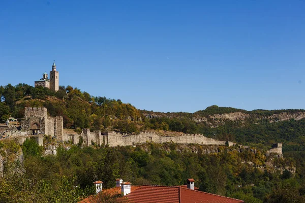 Pevnost Tsarevets Bulharsku Veliko Tarnovo Kamenné Zdi Staré Pevnosti Dálky — Stock fotografie