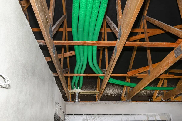 Home Recuperação Energia Ventilação Sistema Visível Tubos Flexíveis Verdes Para — Fotografia de Stock