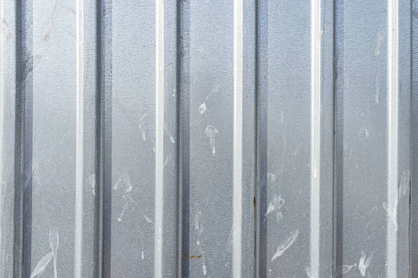 Güneş Tarafından Aydınlatılan Garajdaki Metalden Yapılmış Gerçek Arka Plan — Stok fotoğraf