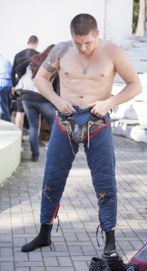  Şövalyeler park W. Cherevichkin arenada mücadele 