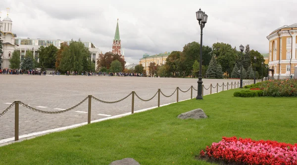 Kremlin.Tourists visitando los lugares de interés — Foto de Stock