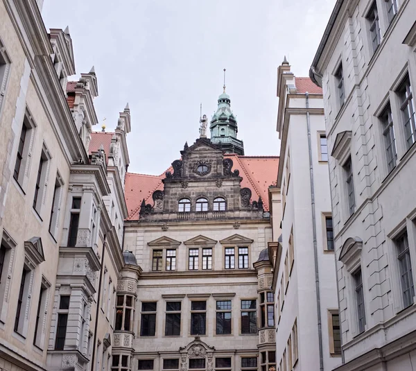 Ancient buildings of the city — Stock Photo, Image