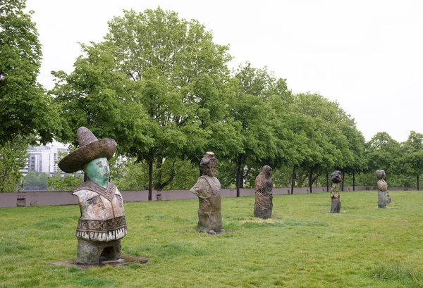 Výstava soch v park Bercy — Stock fotografie