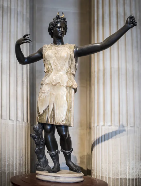 Diana. Koleksiyon Borghese. Louvre — Stok fotoğraf