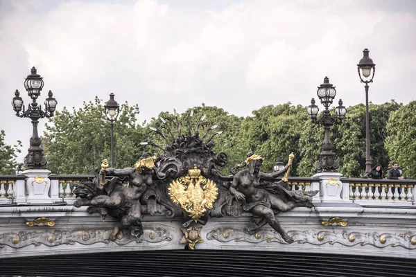 Weergave van de Alexander lll brug — Stockfoto