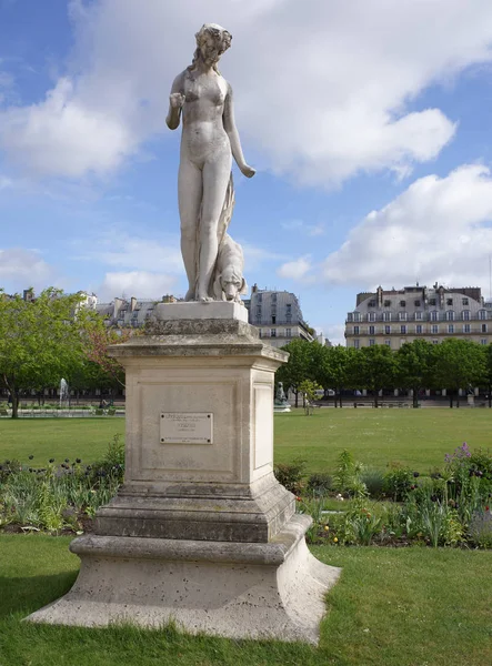 Jardin z Tuileries. Louis Auguste Lvque - nimfa — Zdjęcie stockowe