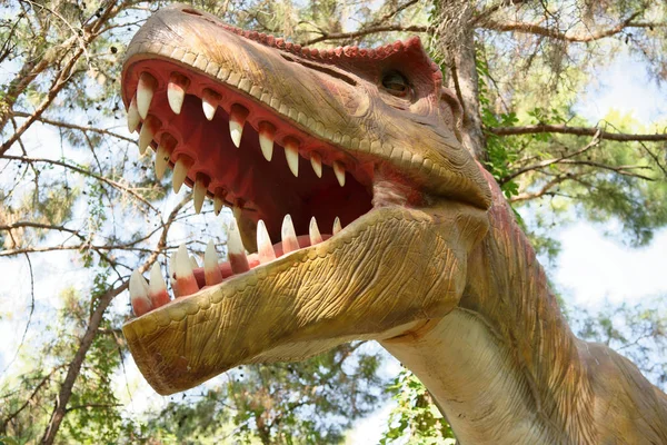 Tyrannosaurus rex-Late Mretaceous / 150-65 миллионов лет назад. В — стоковое фото