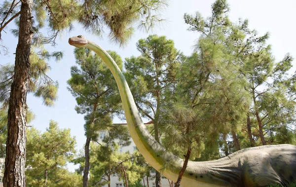 Brachiosaurus-späte Jurazeit / vor 156-145 Millionen Jahren. — Stockfoto