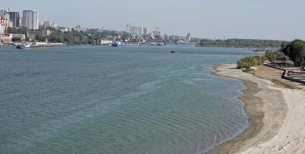  Yeni bir plaj yapımı 2018 Dünya Kupası için 