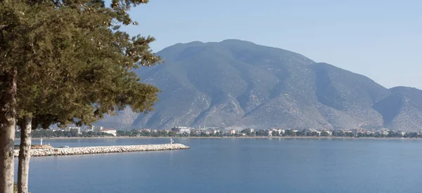  Şehir ve liman Finike Marina