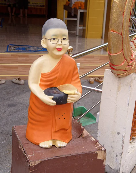 Malý Buddha, Wat Phra Yai, Big Buddha Temple v Pattaya — Stock fotografie