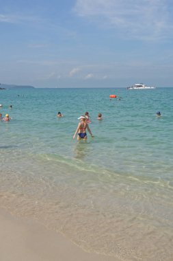  Sai Kaew Beach Sattahip-askeri Beach.People güneşlenmek ve yüzmek