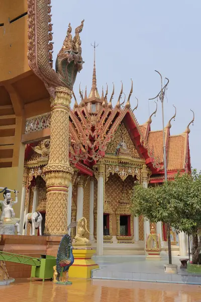 Tempio della grotta della tigre (Wat Tham Khao Noi ) — Foto Stock