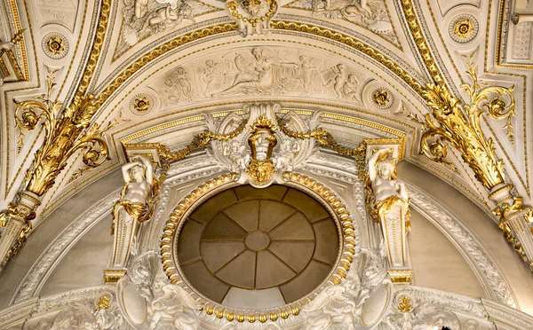 Decoración de habitaciones en el Museo del Louvre —  Fotos de Stock