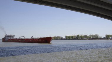 Stadyum ve Dünya Kupası 2018 için inşa köprü görünümü