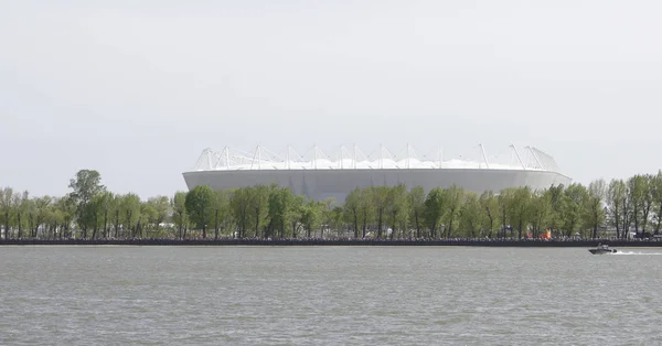 Stadion "Rostov Arena" en het park, gebouwd voor de World Cup-201 — Stockfoto