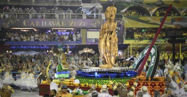 Rio de Janeiro, Brasil-  February 29, 2020: Samba Parade at the 2020 Carnival, Champions Parade, Sambodromo. It's raining