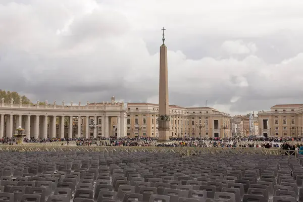 Vati Kan Talya Nisan Turistler Nisan 2014 Vatikan Peter Meydanı — Stok fotoğraf