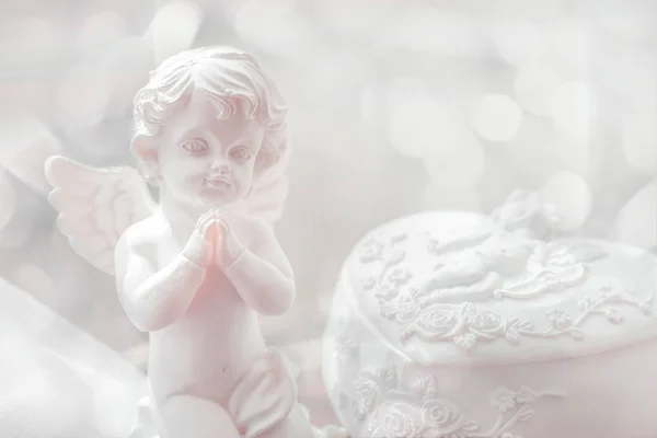 Zbliżenie Baby Angel Statuetkę — Zdjęcie stockowe