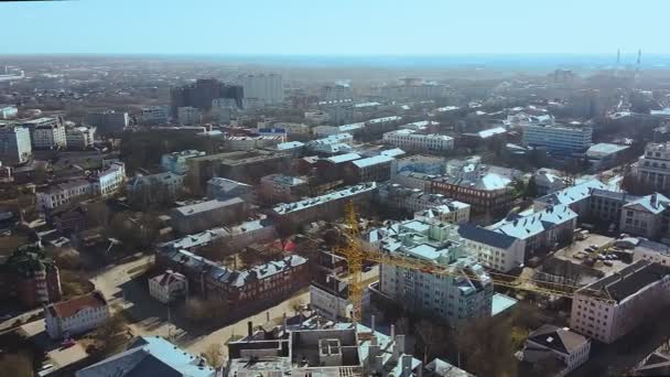Budowa Centrum Miasta Kompleksu Mieszkalnego Suwnicą Wieżową Panoramiczne Zdjęcia Lotnicze — Wideo stockowe
