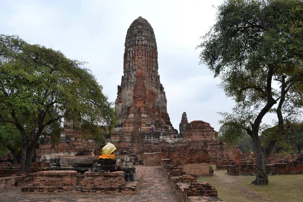 Vicino al parco storico Ayutthaya. Un patrimonio mondiale dell'UNESCO fil — Foto Stock