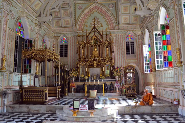 O templo Catedral-like chamado "Wat Niwet" em Bang Pa-In, Thai — Fotografia de Stock