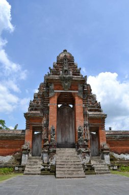('Pura' olarak adlandırılır) Hindu tapınakları Bali, Endonezya çevresinde