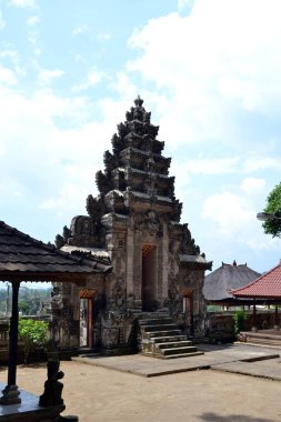 ('Pura' olarak adlandırılır) Hindu tapınakları Bali, Endonezya çevresinde