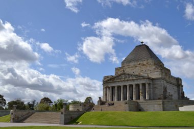 Kapatmak-e doğru anma Tapınak, Melbourne bir savaş anıtı