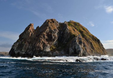 Kilitlenen dalga ve rock.