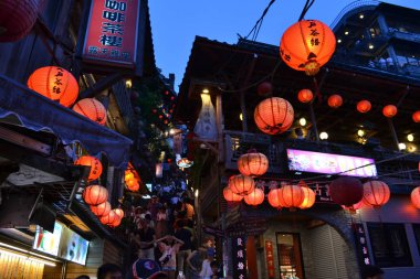 Tayvan öğleden sonra kalabalık Jiu Fen. 