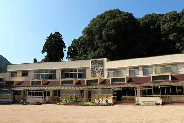 Японская католическая школа (или детский сад ) — стоковое фото