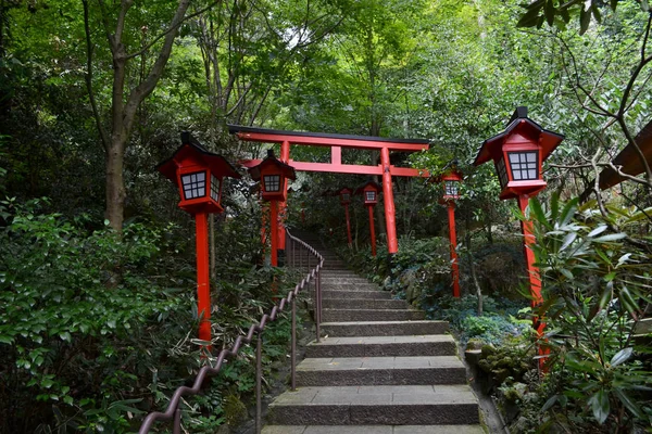 Nanzoin Fukuoka uzak olmayan içinde Japon Shinto Tapınağı. Pic — Stok fotoğraf