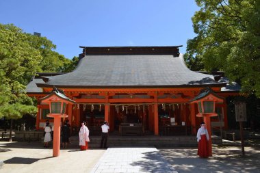 Bir tapınak Fukuoka içinde karmaşık Japon düğün yapılan. PIC w