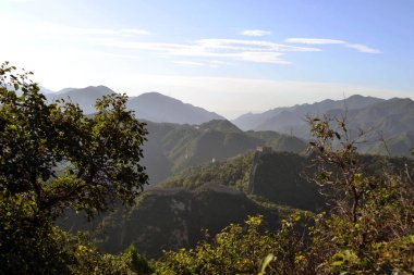 Çin Seddi uzak bir görünüm. PIC Badalin içinde çekildi