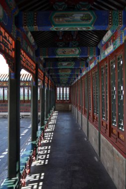 Tapınak ve Binalar çevresinde yaz Sarayı Pekin. PIC w