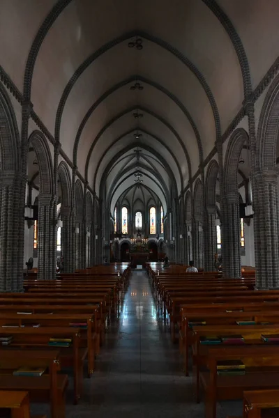 Dentro de la Catedral de Daegu. Pic fue tomada en agosto de 2017 . — Foto de Stock