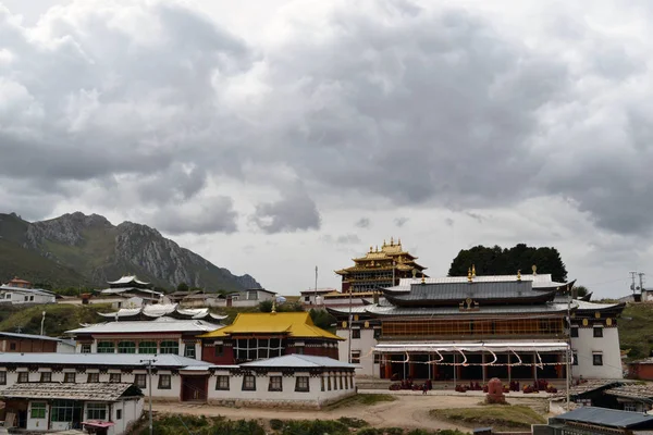 Kerti veya Langmusi furkan Gompa ana tapınakta yakın. T — Stok fotoğraf